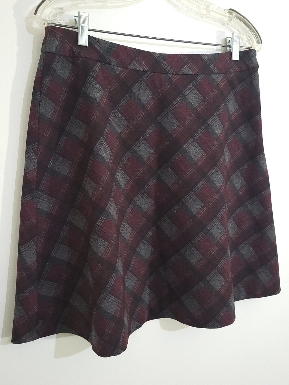Mario Serrani Italy Plaid A-Line Mini Skirt - Burgundy & Gray Size L